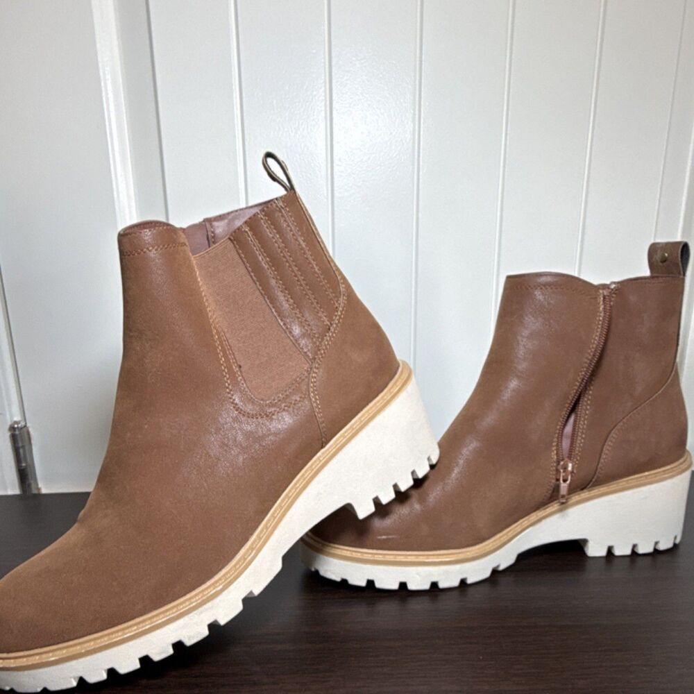 maurices Colby Brown Ankle Bootie Block Heel Zip Comfort Women's Size 10M